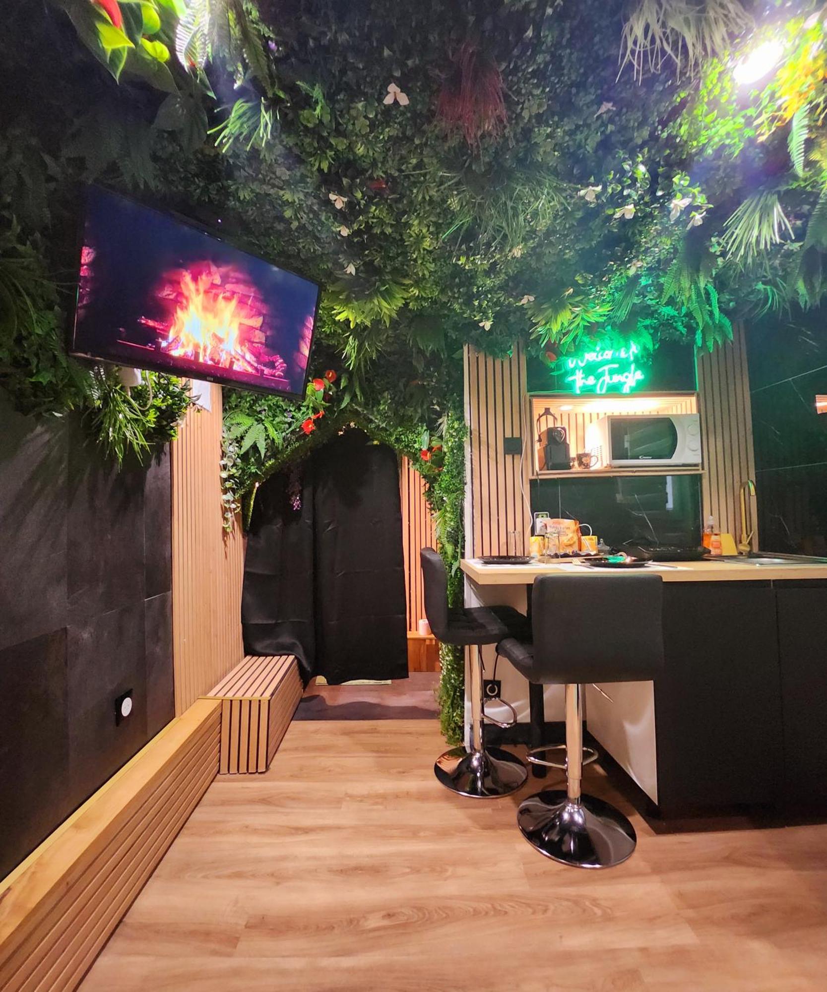 Jungle House Avec Jacuzzi A 10 Min De Disneyland -Taille Chambre- Conde-Sainte-Libiaire Bagian luar foto