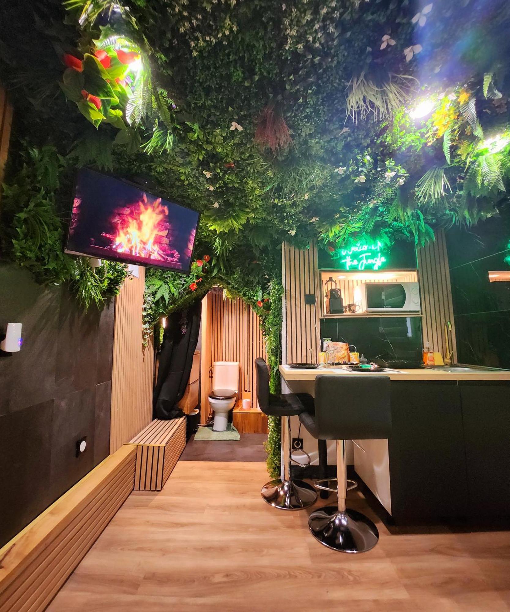 Jungle House Avec Jacuzzi A 10 Min De Disneyland -Taille Chambre- Conde-Sainte-Libiaire Bagian luar foto
